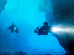 Des fuites suggèrent qu'un nouvel ordinateur de plongée de type montre Garmin est en préparation. (Source de l'image : Garmin)