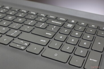 Les touches du NumPad sont plus étroites et plus exiguës que les touches principales du clavier QWERTY