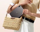 Le Pad Mini est proposé à partir de 699 $ sur Giztop. Photo : une photo promotionnelle montrant le design arrière et la forme compacte de la tablette.