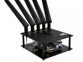 Le HAT de Waveshare apporte la connectivité 5G et GPS au Raspberry Pi. (Source de l'image : Waveshare)