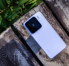 Le Xiaomi 17 succédera directement au Xiaomi 15. Photo - Xiaomi 15 (Image Source : Vetrax Arrogant TV on Weibo)