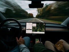 Un pare-brise de Tesla (Source : My Auto Glass)