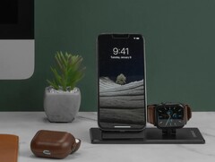 Le Flex Dock de SANDMARC vous permet de charger deux appareils Apple simultanément. (Image source : SANDMARC)