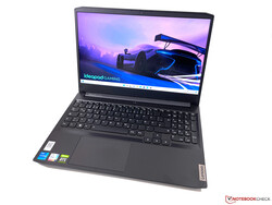 En examen : Lenovo IdeaPad Gaming 3 15 G6. Unité de test fournie par Campuspoint