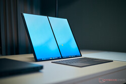 Utilisée ainsi (en mode bureau, comme nous l'appelons), la nouvelle machine est nettement plus stable.