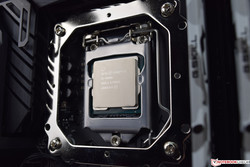 En test : l'Intel Core i5-9600K. Modèle de test aimablement fourni par Caseking.de.