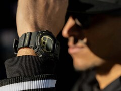 Casio et Baseballism ont collaboré à la création de la montre DW6900BI24-1. (Source de l'image : Casio)