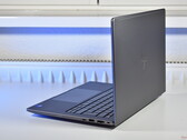 Le HP ZBook 8 G1i 14 est à nouveau équipé d'Ethernet (source d'image : Benjamin Herzig)