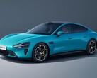 La berline électrique SU7 de Xiaomi est dotée d'un système de conduite autonome. (Source de l'image : Xiaomi)