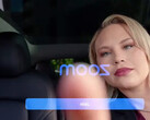 Zoom semble utiliser la caméra intérieure de la Model Y (image : Zoomtopia/YouTube)