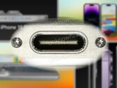 La prise de vue réelle de l'iPhone 15 Pro sur Apple a apparemment confirmé qu'un port USB-C a été inclus. (Image source : 9To5Mac &amp; @URedditor - édité)