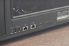 Deux ports Ethernet, ainsi que OCuLink et HDMI, sont inclus