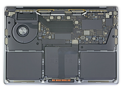 MBP 13 2020 Entry Intel (Source : iFixit)