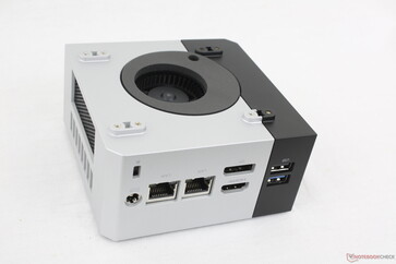 Fond avec couvercle métallique extérieur enlevé