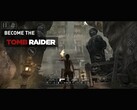 Gameplay de Tomb Raider sur iPhone ou iPad montrant Lara Croft explorant les ruines d'un temple avec les commandes tactiles visibles à l'écran