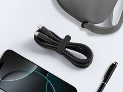 Le câble USB-C vers USB-C d'Anker (240 W, silicone) est désormais disponible. (Source de l'image : Anker via Amazon)