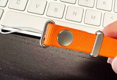 Apple devrait lancer une sangle inhabituelle pour l&#039;iPhone 17 (Source d&#039;image : SonnyDickson)