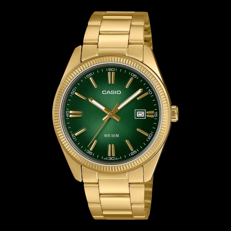 La dernière montre habillée abordable de Casio, la MTP-1302PGC-3AV, associe un cadran vert éclatant à une lunette cannelée