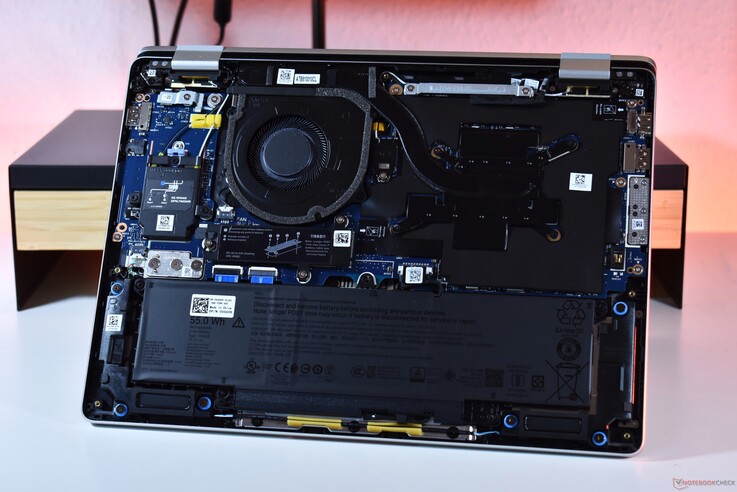 Dell Pro 14 Plus AMD : les composants internes