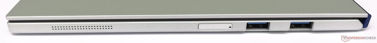 Côté droit : lecteur de carte micro SD, 2 USB 3.0.