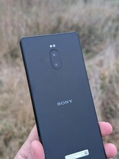 Prototype de smartphone Sony Xperia 5G. (Source de l'image : OLX)