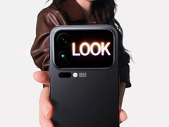 Xiaomi n&#039;a pas confirmé si le Magic Back Screen pouvait exécuter des applications. Photo : une capture d&#039;écran de la vidéo. (Source de l&#039;image : Xiaomi - édité)