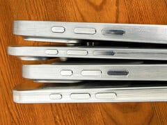 La série iPhone 17 vue de côté. (Source de l'image : via Sonny Dickson)