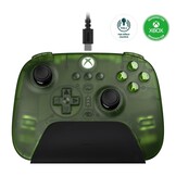 La manette 8BitDo Ultimate 3-mode Controller for Xbox se connecte via un câble USB aux consoles Xbox. (Source de l'image : 8BitDo)