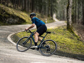 Le modèle le plus léger de la gamme d'e-bikes BMC Roadmachine AMP pèse 11,8 kg (~26.0 lbs). (Image source : BMC)