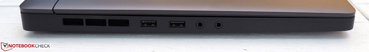 Côté gauche : 2 USB A 3.0, écouteurs, micro.