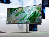 L'Evnia 34M2C6500 est dépourvu du port USB Type-C que possède l'Evnia 34M2C8600. (Source de l'image : Philips)