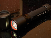 Le Ledlenser P7R (Image source : Andreas Sebayang/Notebookcheck)