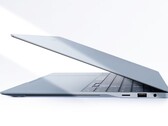 Avec ses 12,3 millimètres d'épaisseur, le Samsung Galaxy Book6 Edge est relativement fin.
