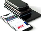 Les smartphones de grande taille sont à la mode, mais les smartphones compacts existent toujours. (Source de l'image : Unsplash)