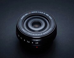 Fujifilm présente un objectif 23 mm particulièrement compact pour les appareils photo Fujifilm de la série X. (Source de l'image : Fujifilm)