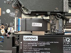 Deuxième emplacement SSD (PCIe 4.0)