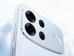 L'Oppo A7 Pro Max (photo) dispose d'une batterie encore plus puissante que celle de l'A6 Pro.