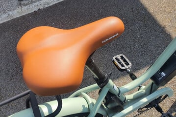 Selle agréable et confortable du vélo électrique Touroll B2