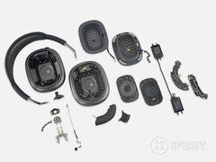 Les AirPods Max sont réparables selon les normes de Apple. (Source de l&#039;image : iFixit)