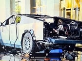 Les dommages causés par l'explosion du Cybertruck (Image source : LVMPD/X)