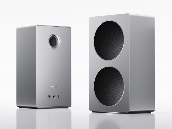 Le Xiaomi Sound 2 Pro de face et de dos. (Source de l'image : Xiaomi)