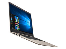 En test : l'Asus Vivobook S15 S510UQ-BQ189T . Modèle de test fourni par notebooksbilliger.de.