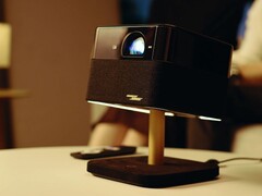 Nouveau projecteur Lifestudio Flex EF-73 d'Epson