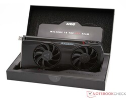 Test de la Radeon RX 7800 XT d'AMD : unité de test fournie par AMD Allemagne
