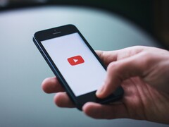 Les solutions de contournement des navigateurs qui permettaient la lecture en arrière-plan sans YouTube Premium sont désormais activement bloquées.