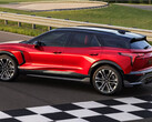 Le Chevrolet Blazer EV n'est temporairement pas éligible aux incitations fiscales fédérales américaines, mais GM affirme qu'il offrira aux acheteurs une remise pour compenser. (Source de l'image : Chevrolet)