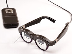 Les lunettes Dynabook dynaEdge XR1 permettent aux entreprises de fusionner la réalité et l'information. (Source de l'image : Dynabook)