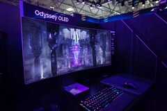 Les moniteurs ultra-larges tels que le Samsung Odyssey G9 OLED sont responsables de la nouvelle mise à jour des spécifications FreeSync d&#039;AMD. (Source de l&#039;image : Samsung)