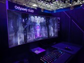 Les moniteurs ultra-larges tels que le Samsung Odyssey G9 OLED sont responsables de la nouvelle mise à jour des spécifications FreeSync d'AMD. (Source de l'image : Samsung)