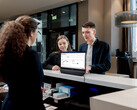 Le Philips 24B2D5300 dans une situation axée sur le client